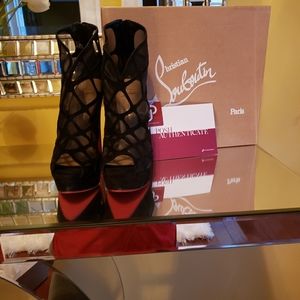 Christian Louboutin ALTARANKA !!